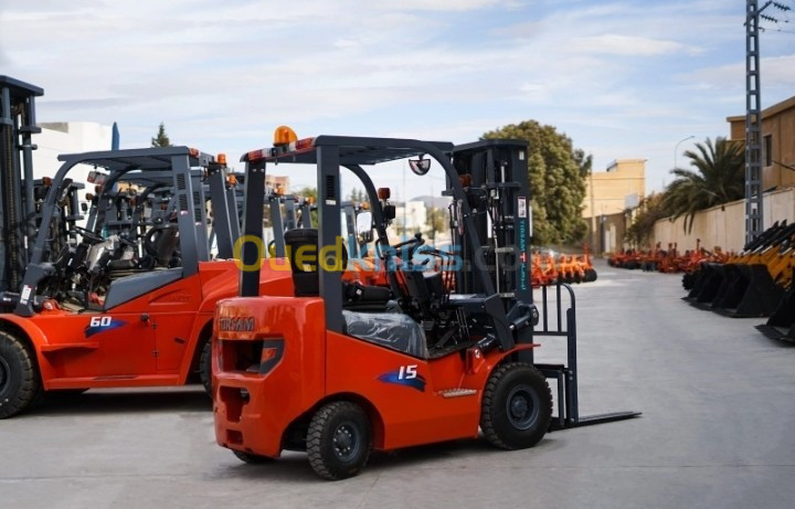 Tirsam TIRSAM CHARIOT ELEVATEUR 1.5 TONNES 4.5 METRES / رافعة شوكية 1.5 طن 4.5 متر 2024