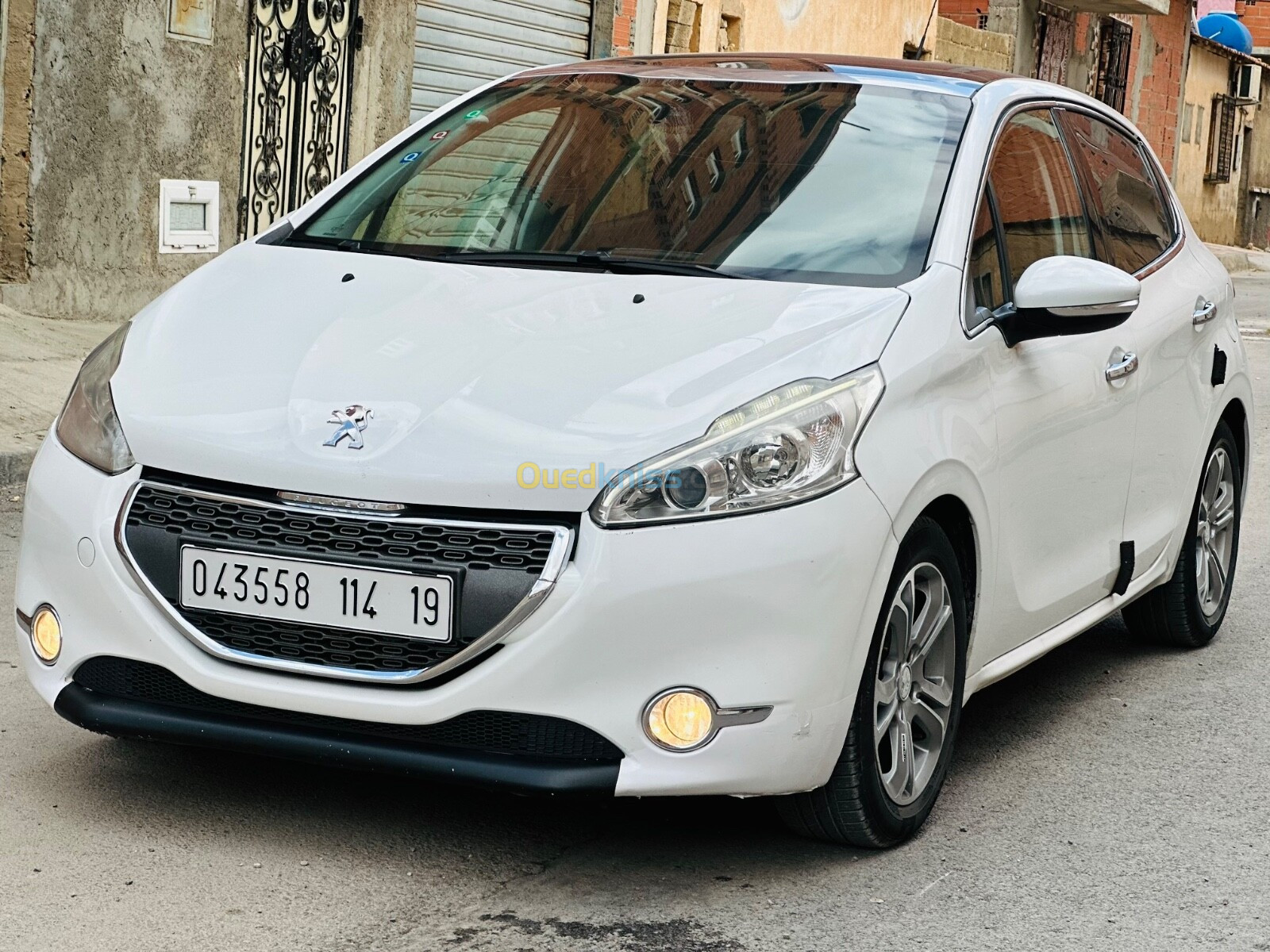 Peugeot 208 2014 Allure