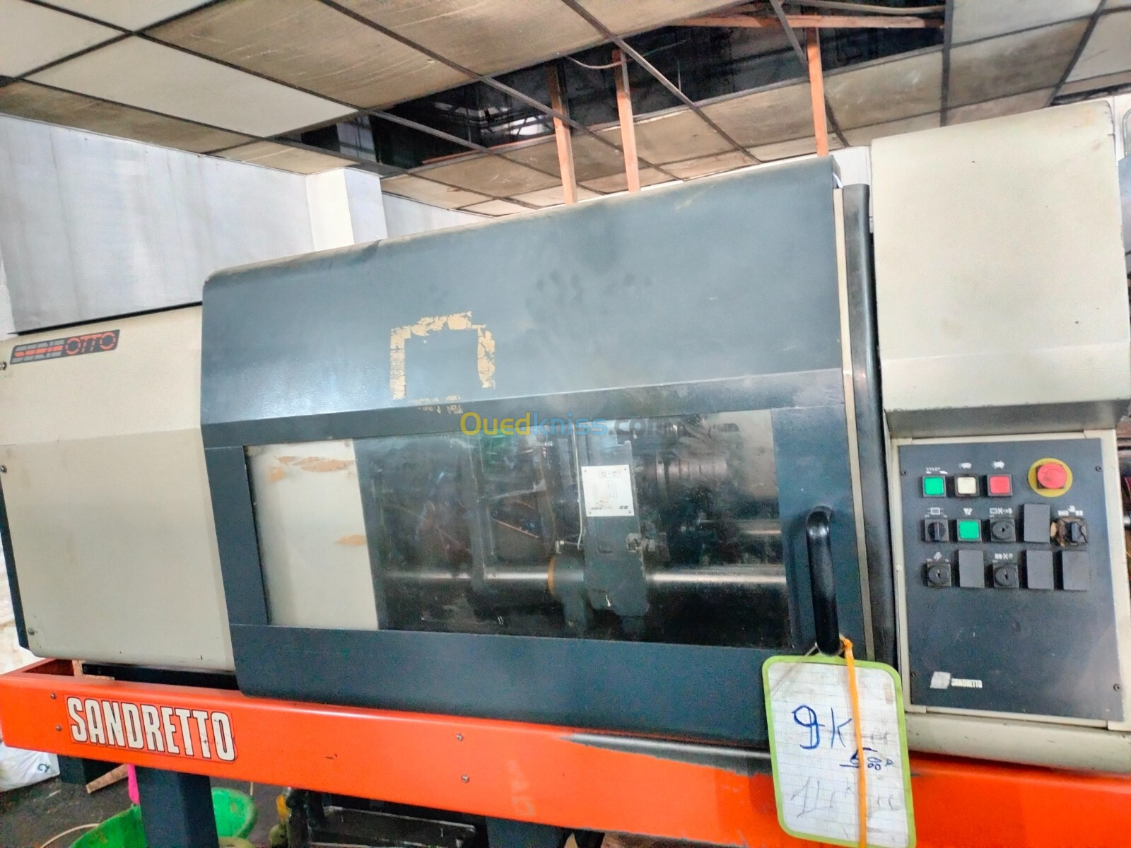 machine injection sandreto 60T