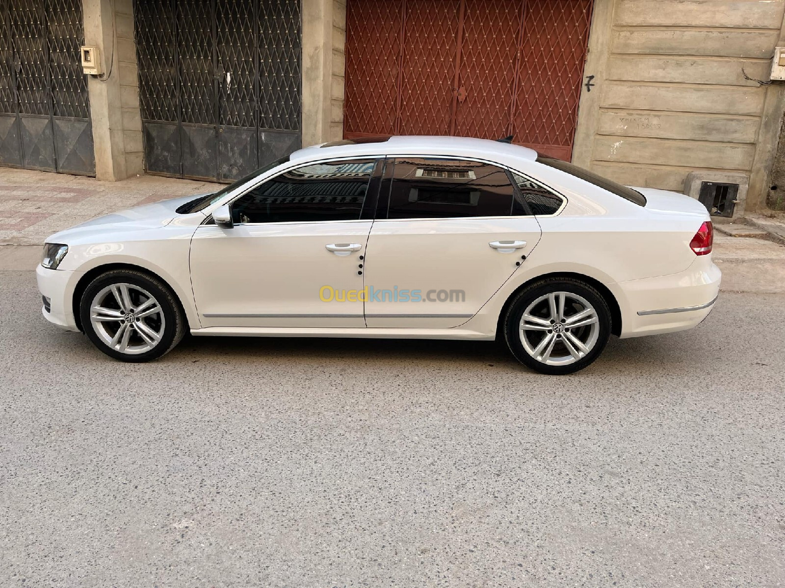 Volkswagen Passat 2015 R Line