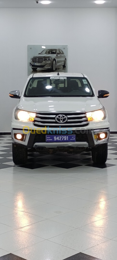 Toyota Hilux 2017 LEGEND DC 4x4