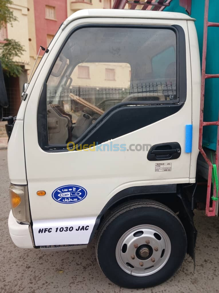 JAC 1030 2007 Jac 1030