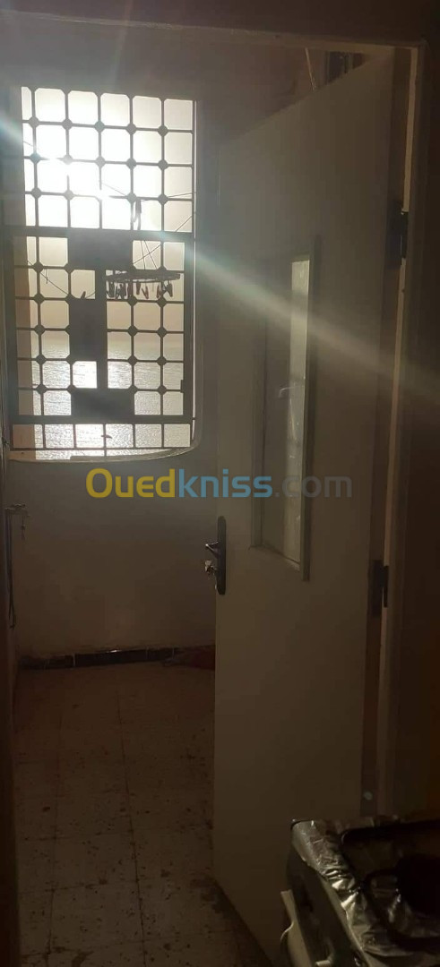 Location Appartement F2 Mostaganem Mostaganem