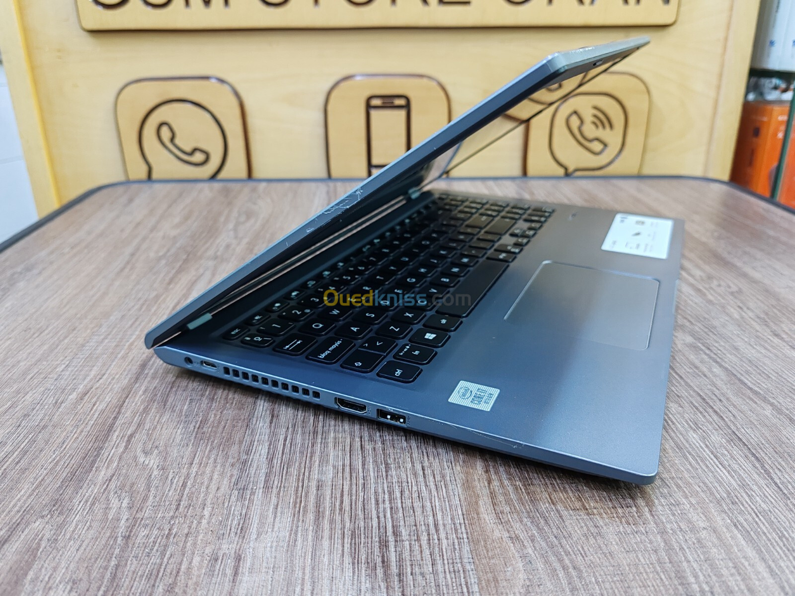 Asus VivoBook X515j 