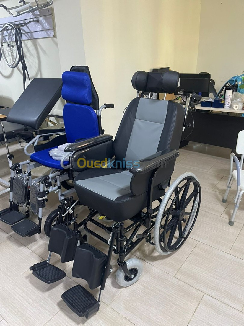 Fauteuil roulant confort luxe 