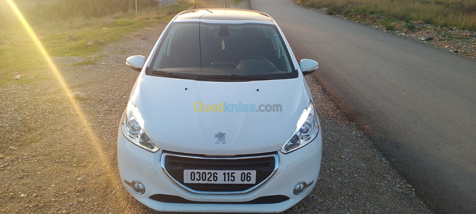 Peugeot 208 2015 Allure