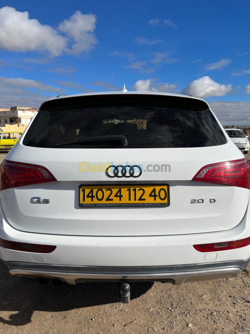 Audi Q5 2012 Off Road