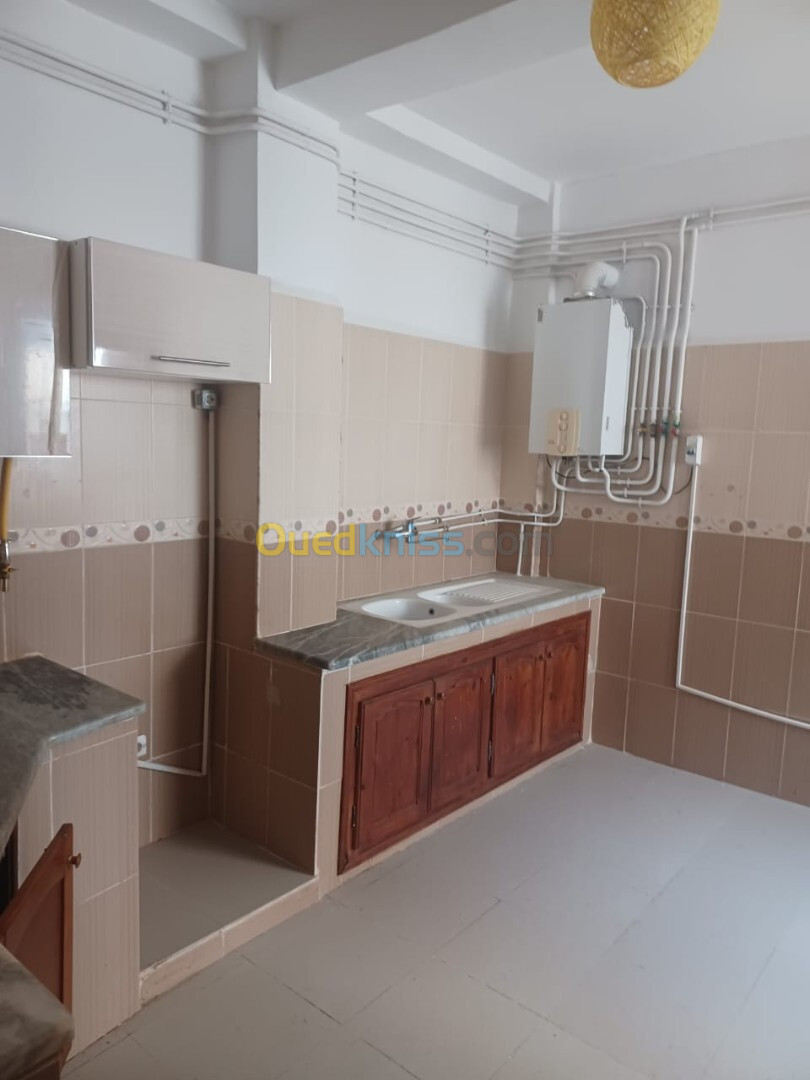 Location Appartement F4 Tipaza Douaouda