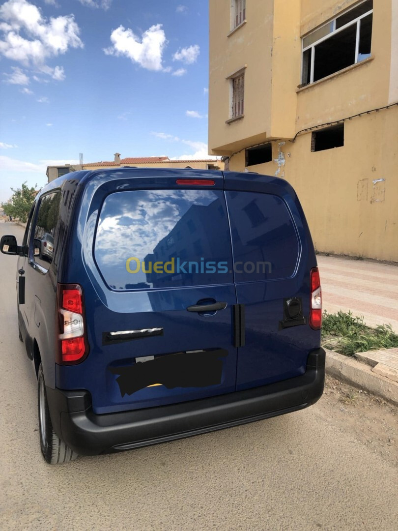 Fiat Doblo 2024 Italy