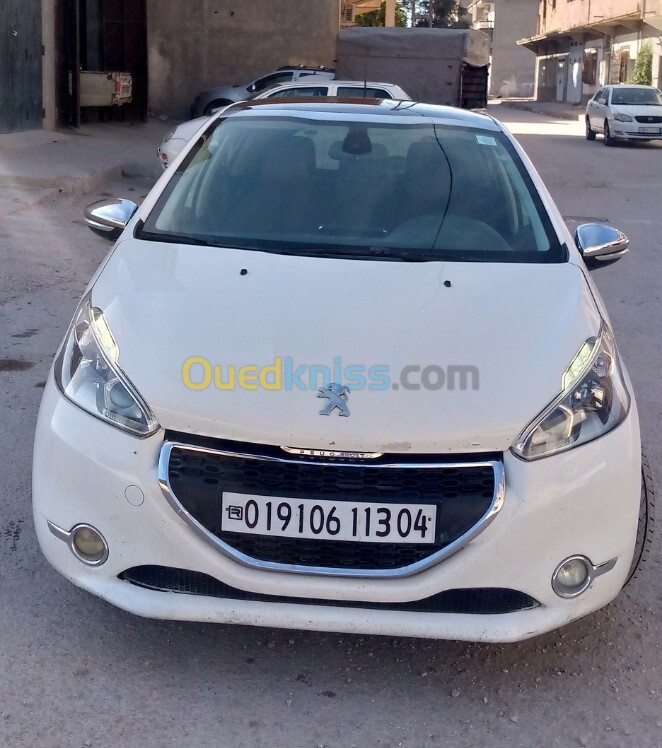 Peugeot 208 2013 Allure