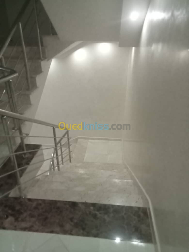 Vente Appartement F3 Alger Bordj el bahri