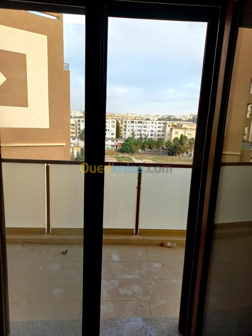 Location Appartement F4 Alger Cheraga