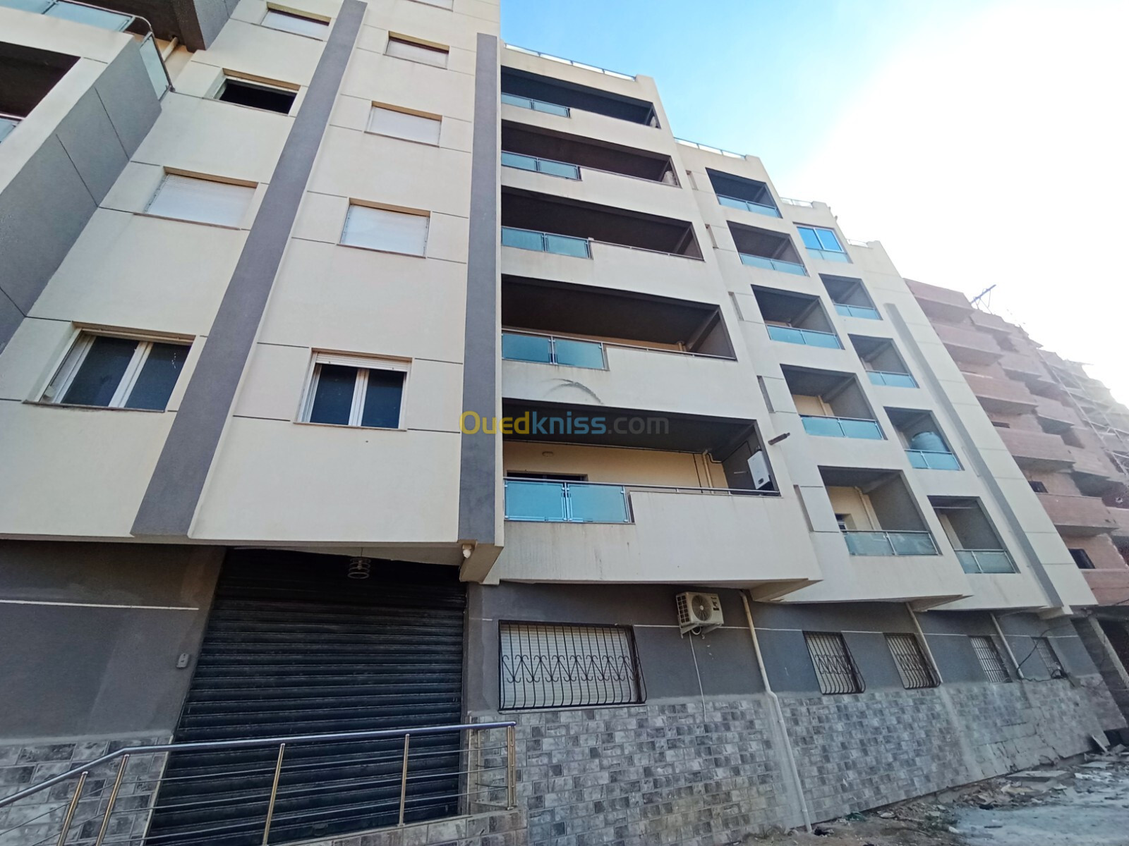 Vente Appartement F3 Alger Bordj el bahri