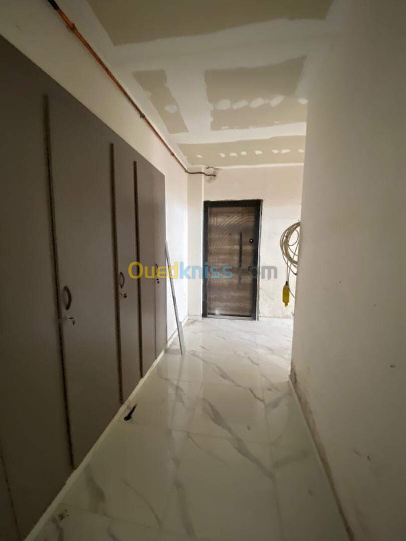 Vente Appartement F2 Alger Bordj el kiffan