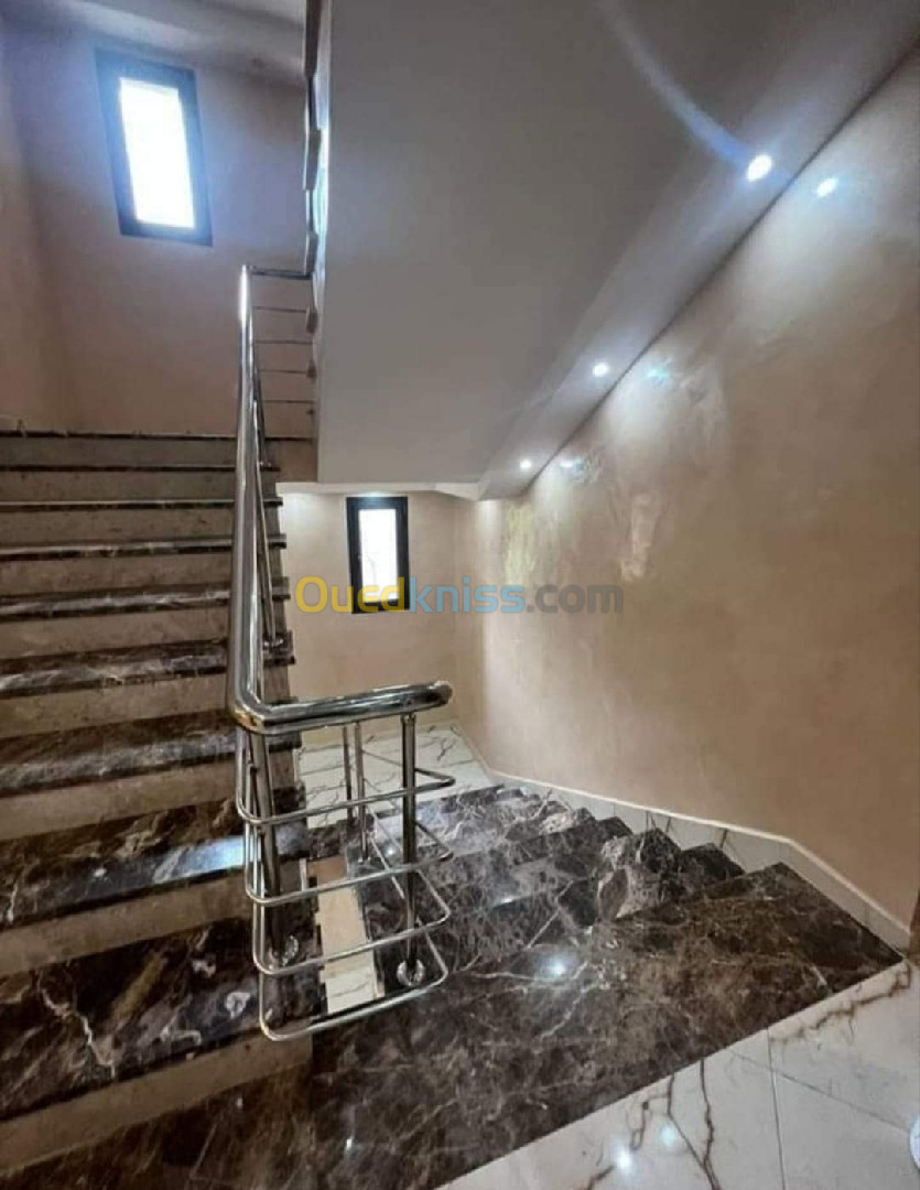 Vente Appartement F2 Alger Bordj el kiffan