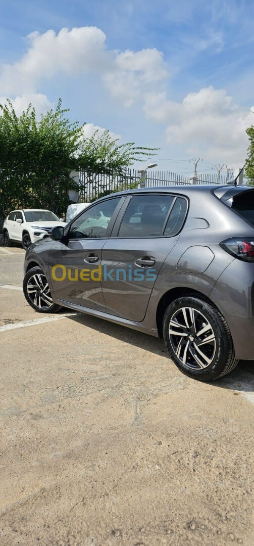 Peugeot 208 2024 Allure