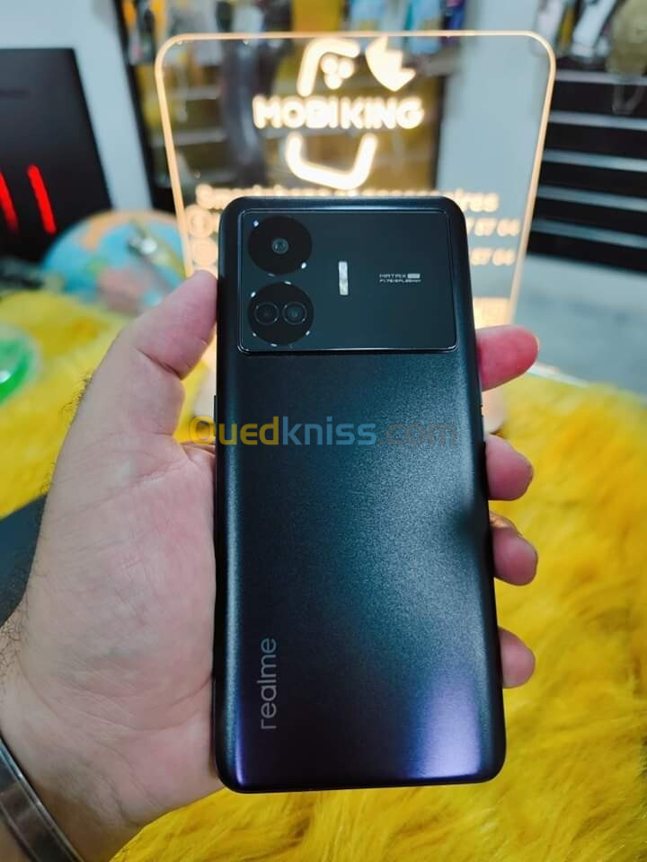 Realme GT néo 5 se