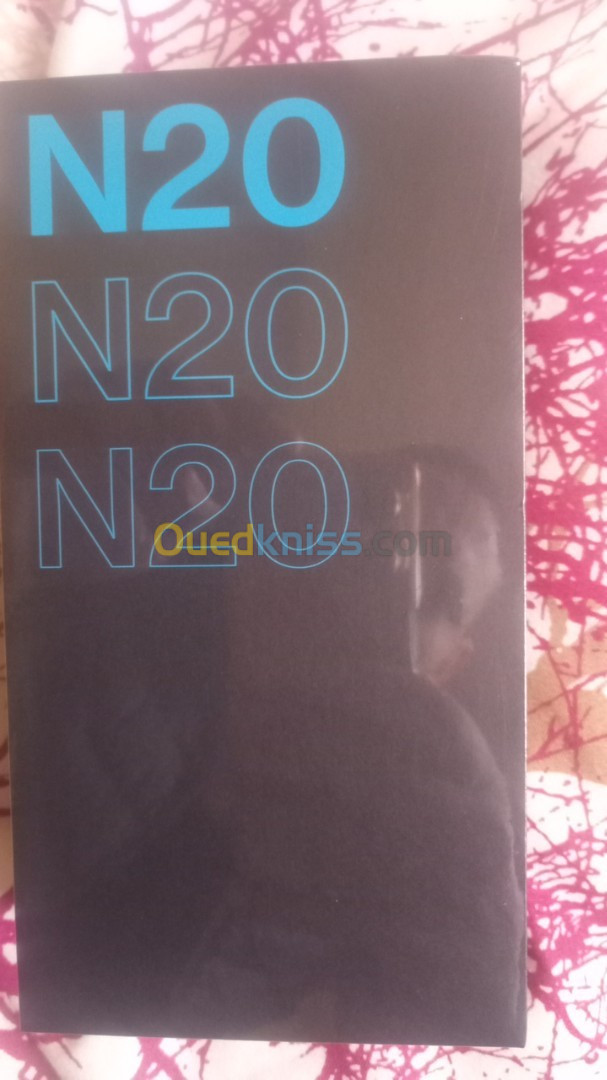 ONE PLUS N20 SE