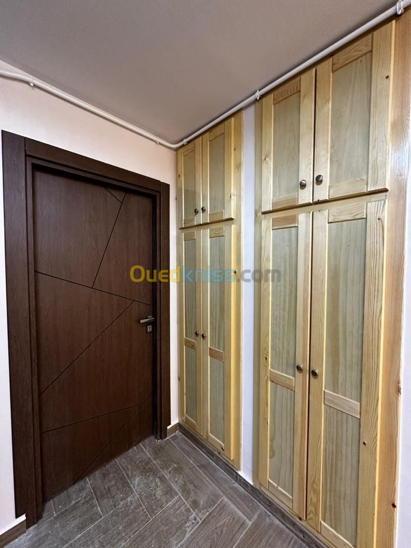 Vente Appartement F4 Alger Bordj el bahri