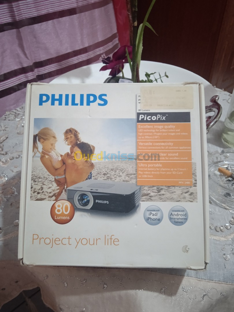 Mini Vedeo projecteur Philips 