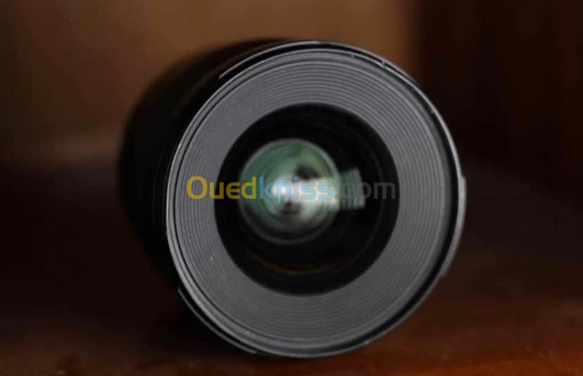 Objctif 20mm F 2.8 canon 