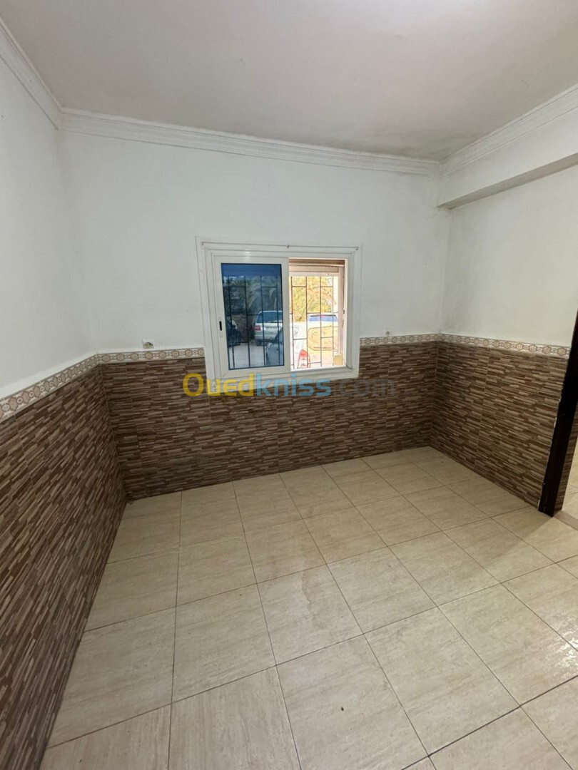 Location Appartement F1 Alger Cheraga