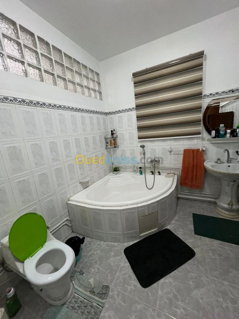 Location Appartement F4 Alger El biar