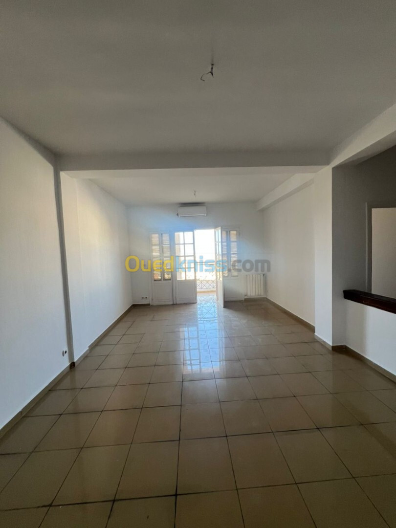 Location Appartement F4 Alger Staoueli