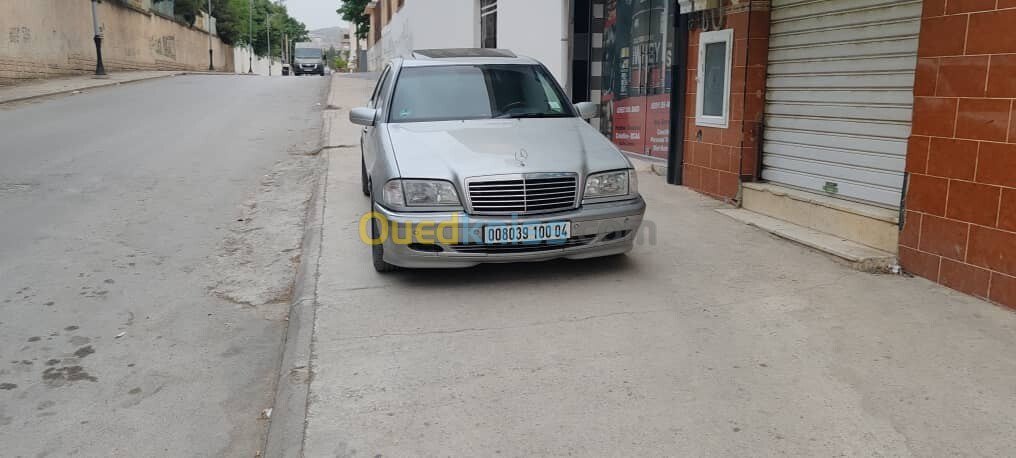 Mercedes Classe C 2000 C240