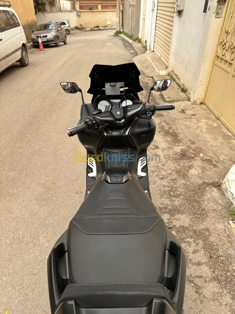 Yamaha T max 560 teck max 