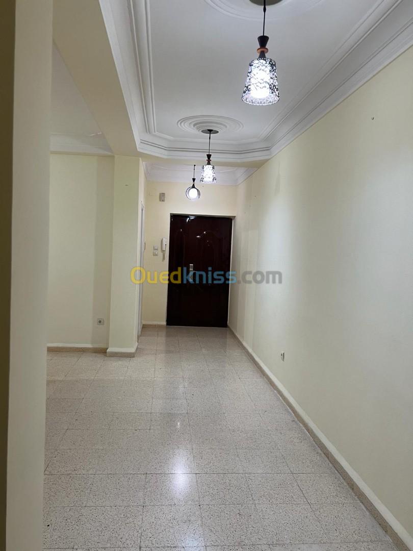 Location Appartement F3 Alger Birkhadem