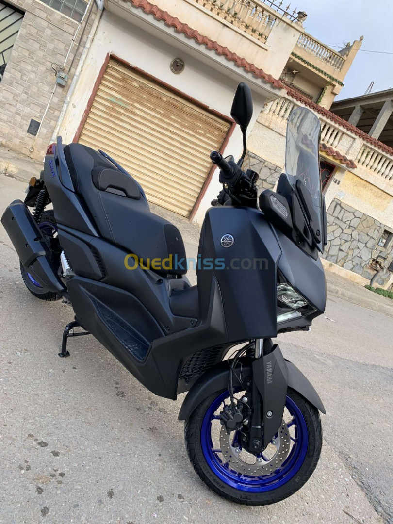 Yamaha Xmax 300cc 2023