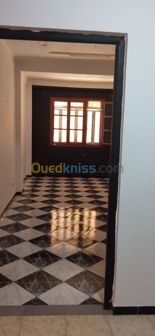 Location Appartement F03 Alger Ouled fayet