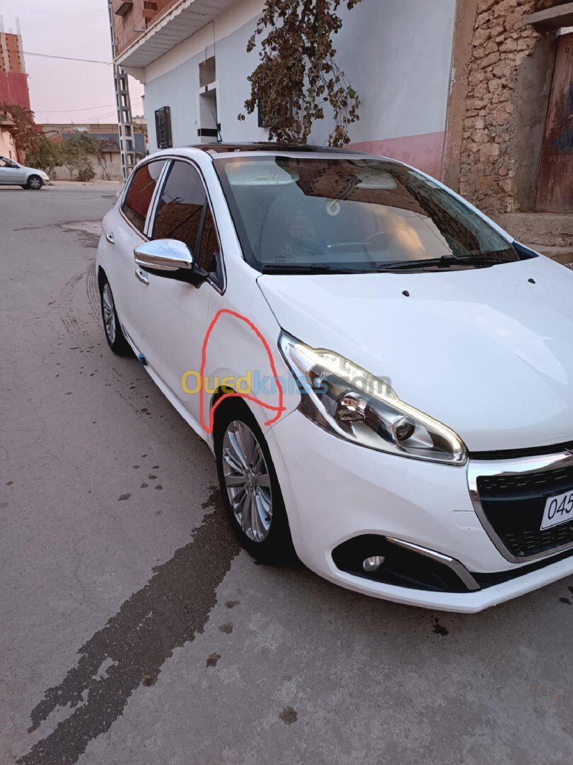 Peugeot 208 2019 Allure Facelift