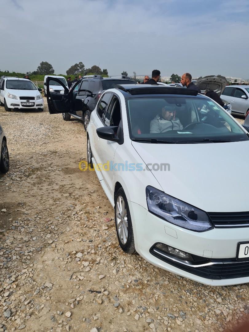 Volkswagen Polo 2015 Cara+