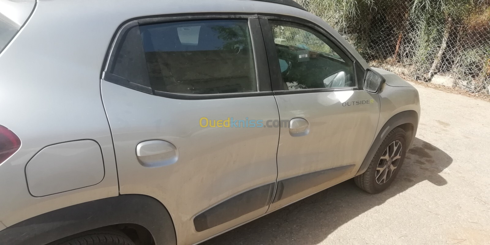 Renault kwid 2024 outsider