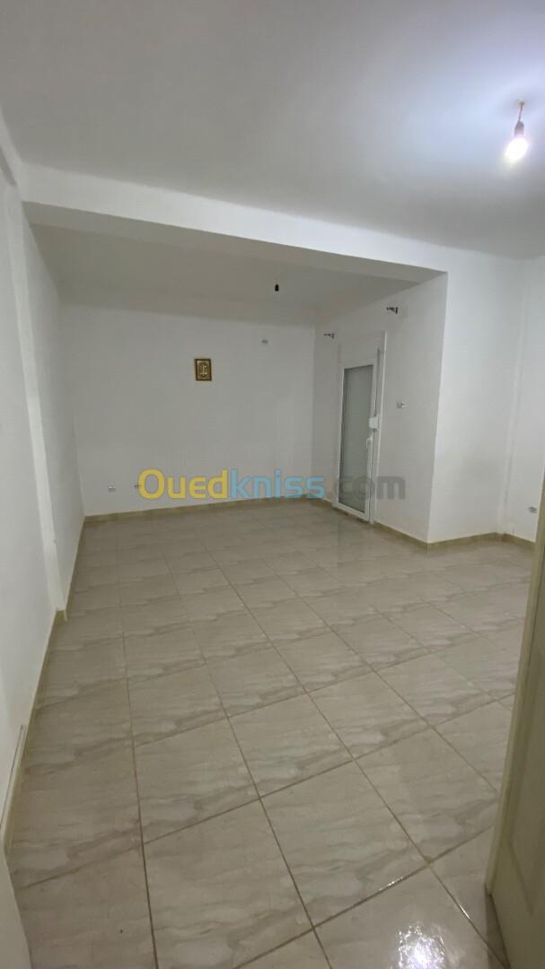 Location Appartement F3 Alger Zeralda