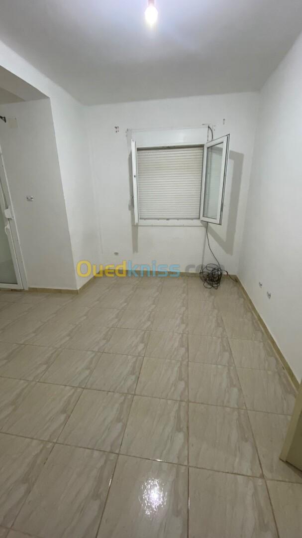 Location Appartement F3 Alger Zeralda