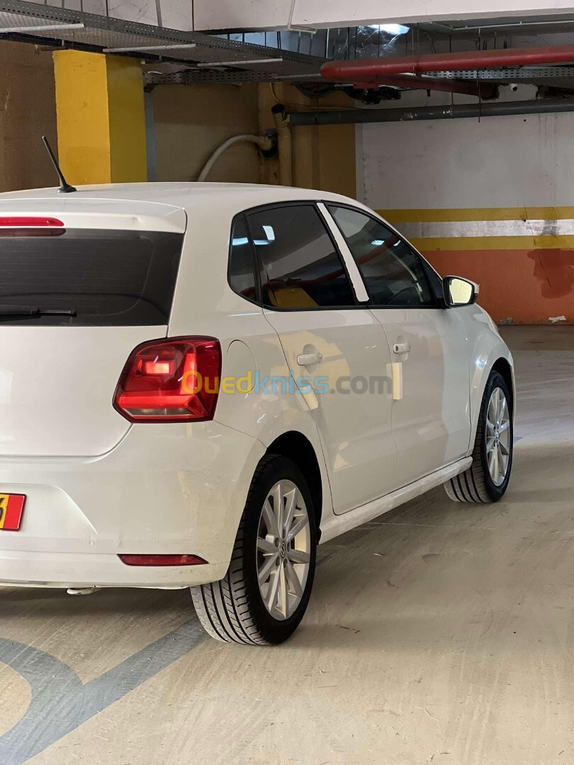 Volkswagen Polo 2015 TrendLine