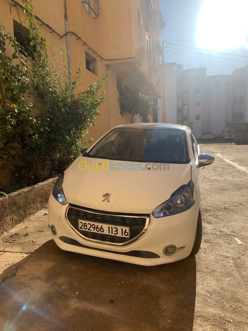 Peugeot 208 2013 Allure