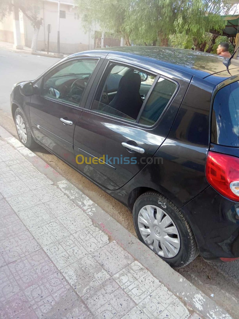 Renault Clio 3 2011 Authentique