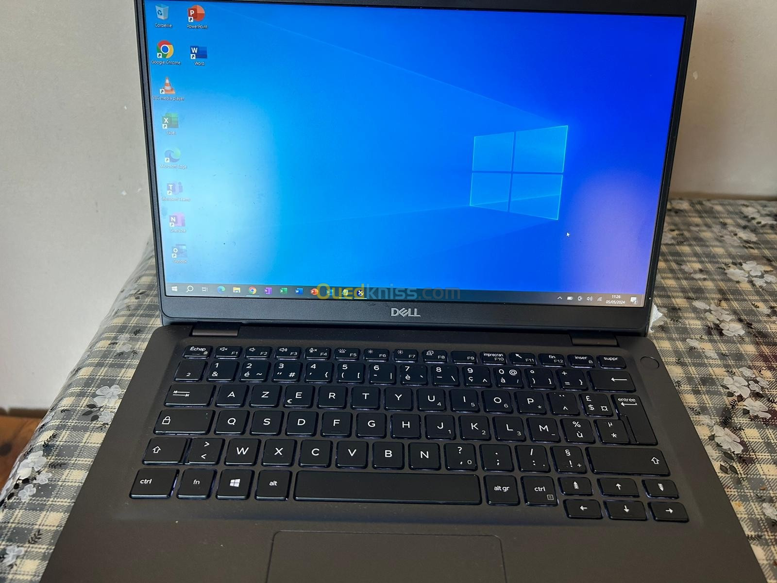 PC Portable professionnel DELL Latitude 5300 Core I5 32 GO RAM 256 GO SSD