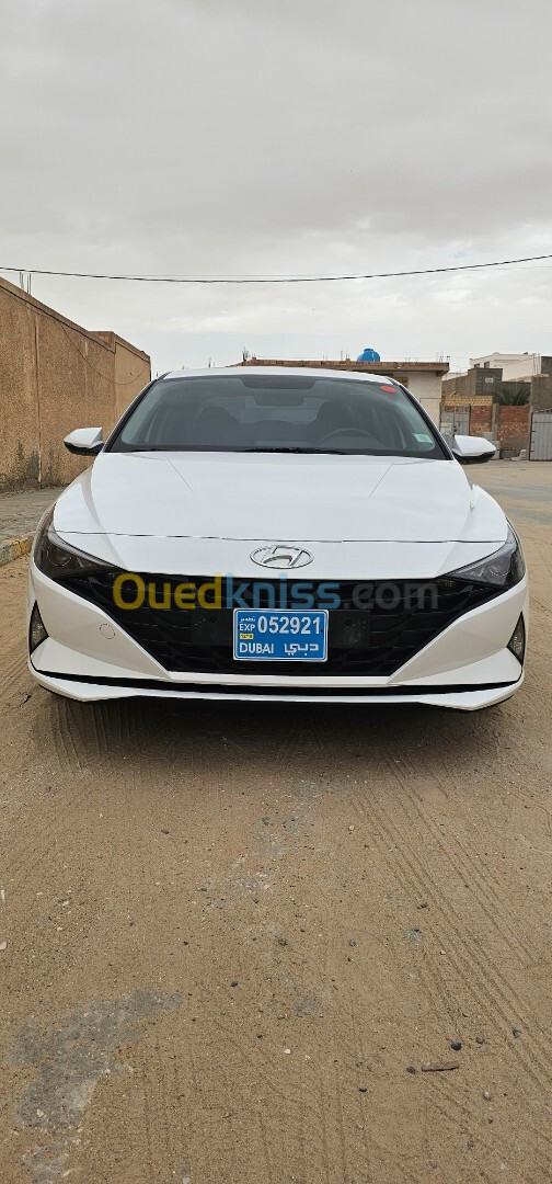 Hyundai ELANTRA 2023 2023