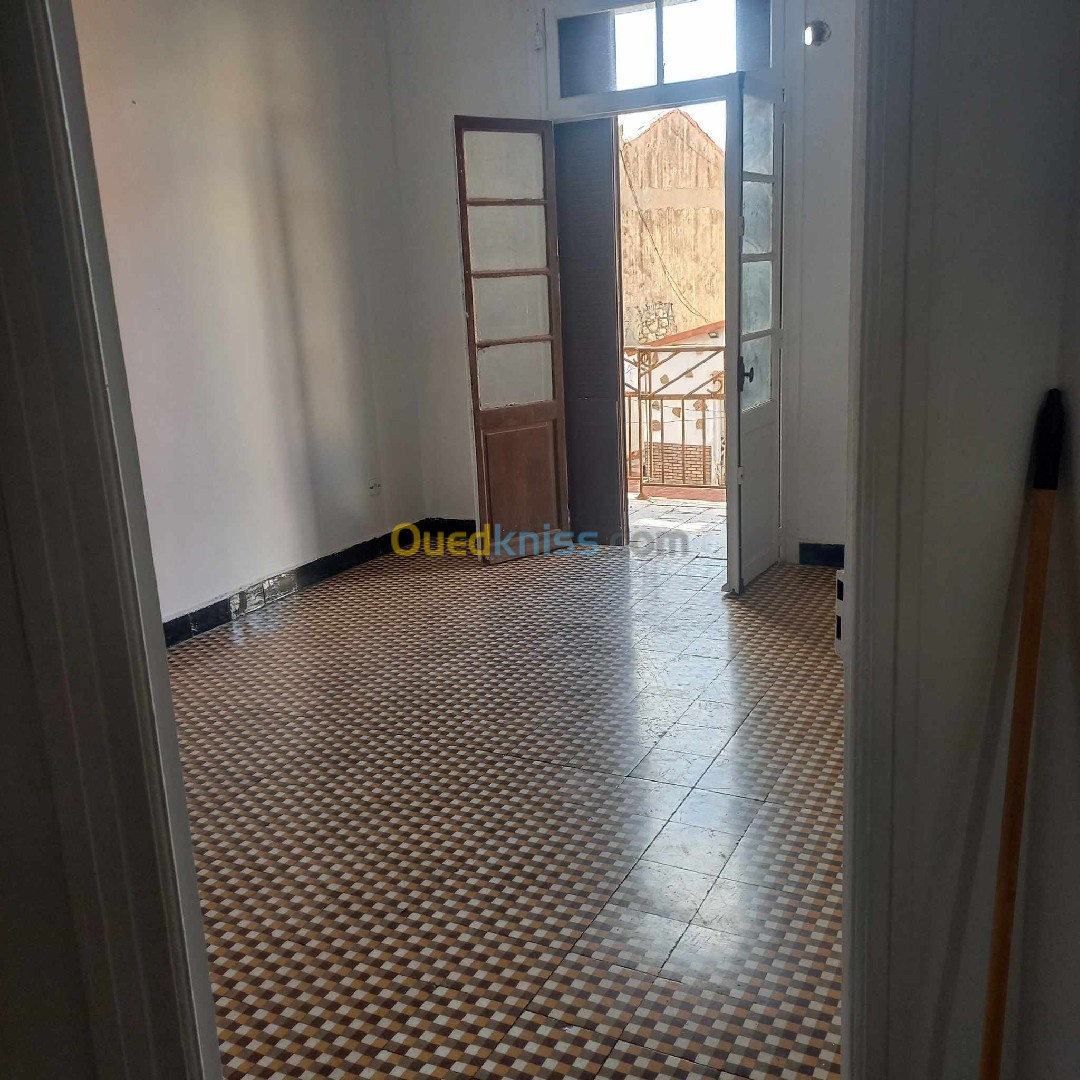 Vente Appartement Alger Hussein dey