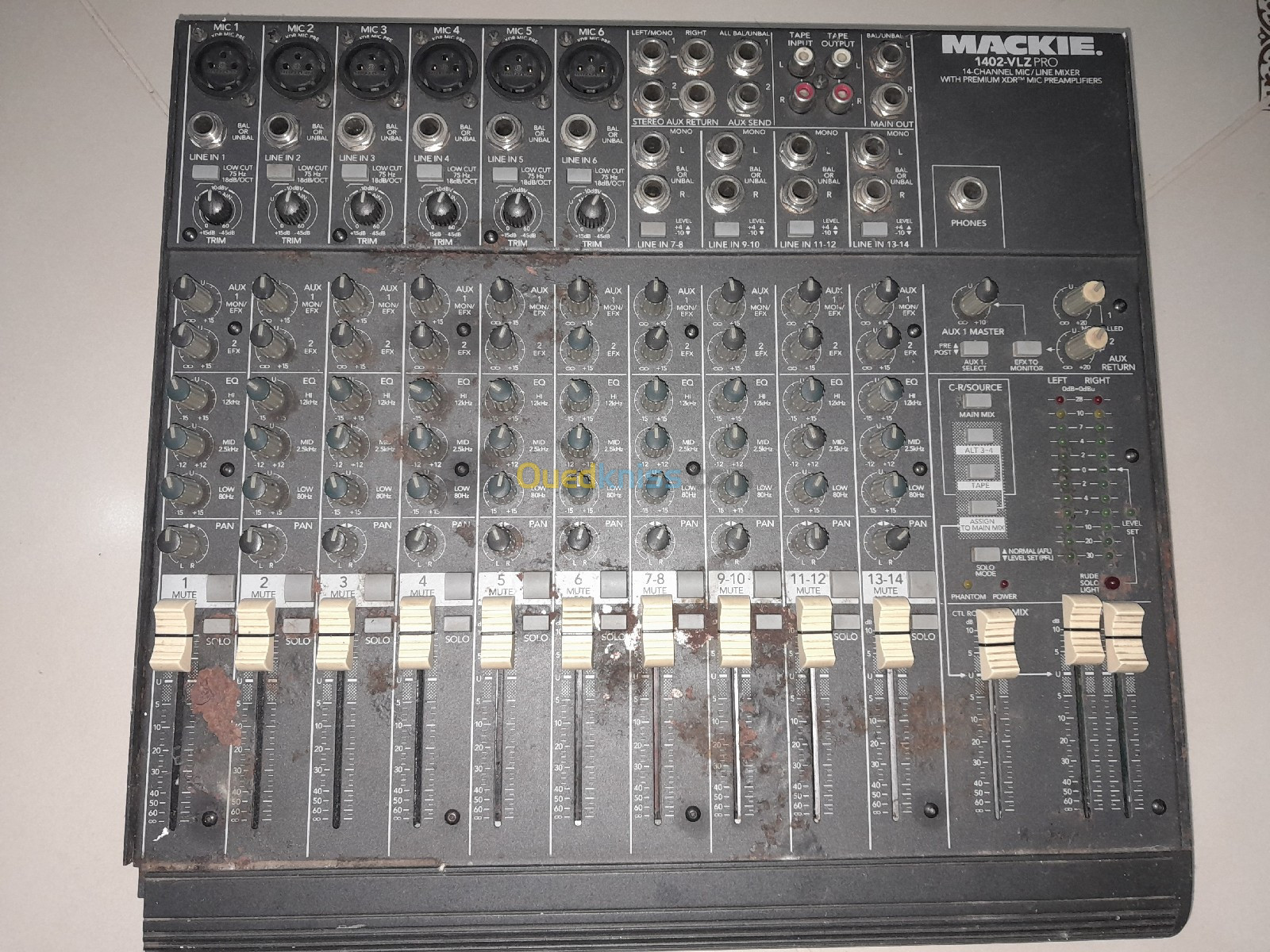 Table mixage MACKIE 1402-VLZPRO 14CHANNEL