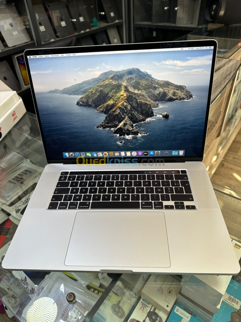 MacBook Pro 2019 16"  i9 8 cœur 16G 1TB cycle 161