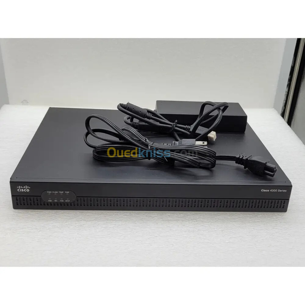 ROUTEURS CISCO ISR 4321 used