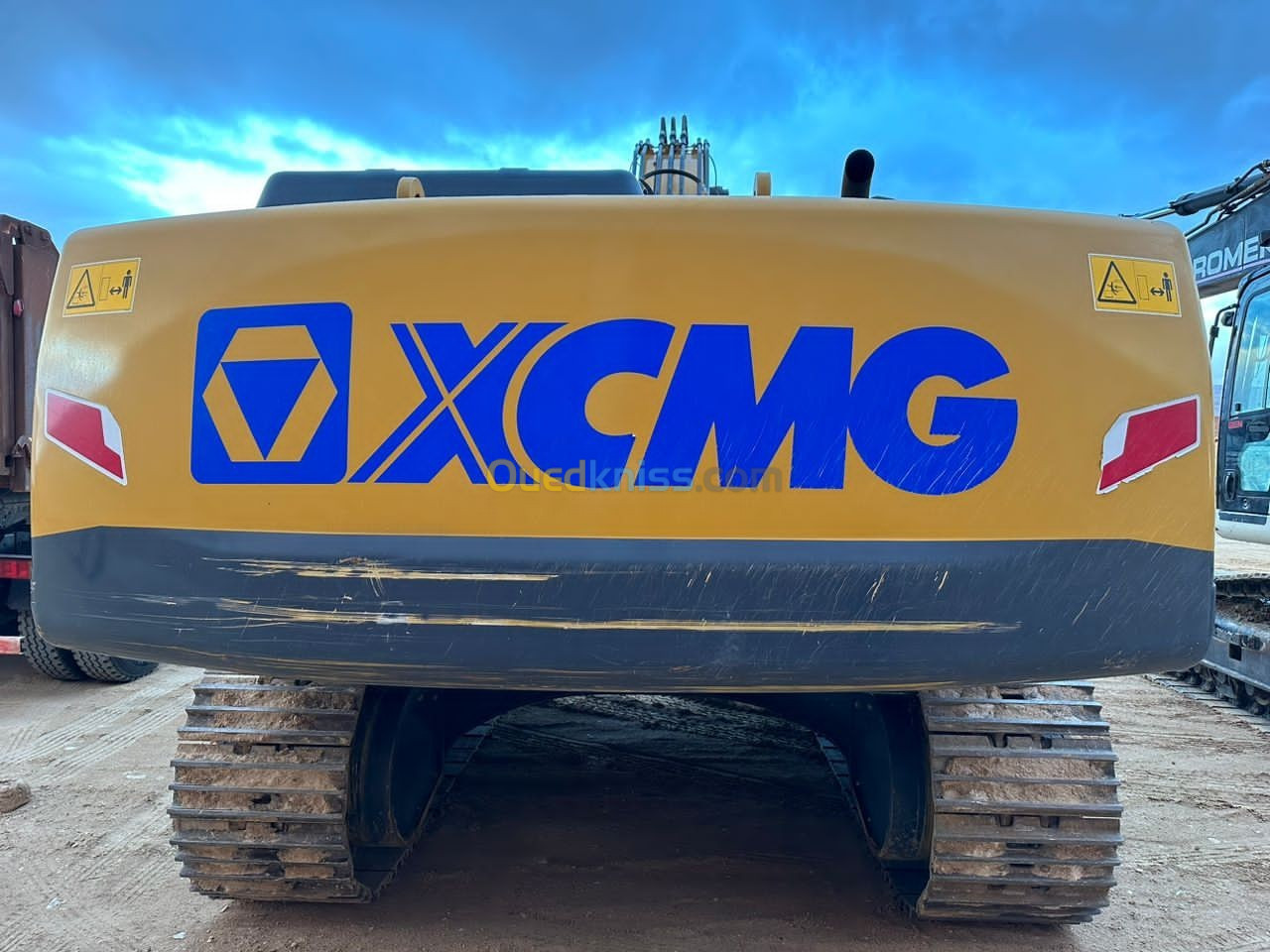 PELLE XCMG XE370CA 2023