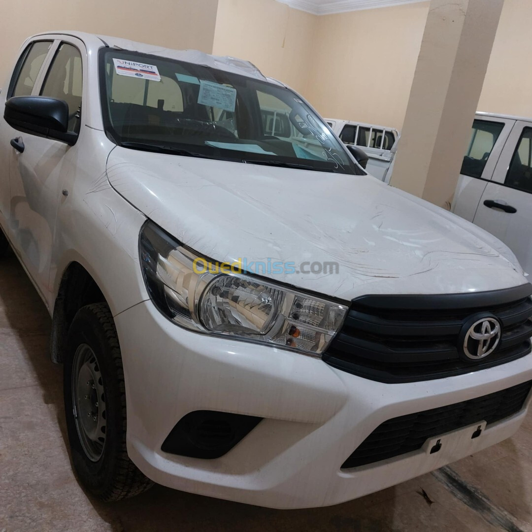 Toyota Hilix 4x4 2024 جنوب أفريقيا