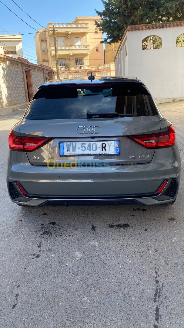 Audi A1 sportback 2023 S-line